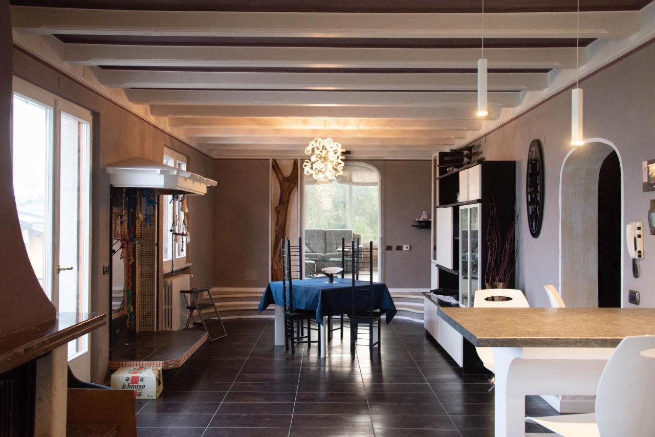 Guesthouse "Villa Tamas" Limone sul Garda Exterior photo